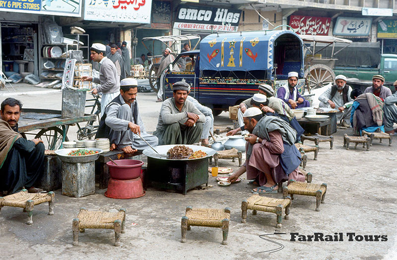 Straßenrestaurant in Pakistan